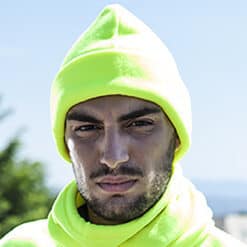 Cappello in pile fluorescente